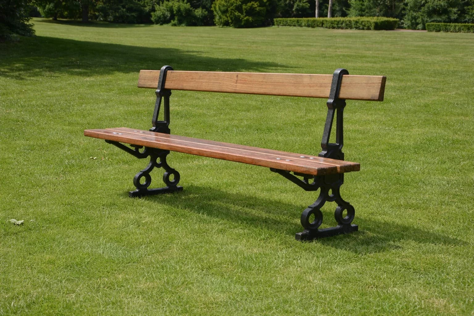 Ławka miejska Paryża prosta